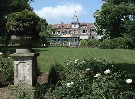 فندق Kasteel Wurfeld 4*