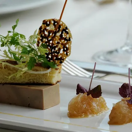 فندق Kasteel Wurfeld 4*