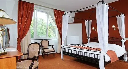 Kasteel Wurfeld ماسايك