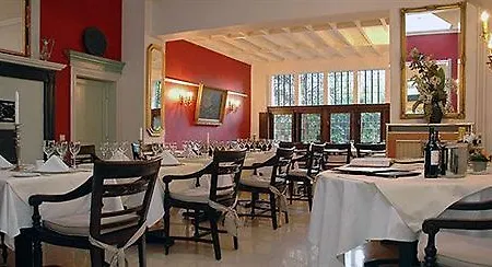 Kasteel Wurfeld 4* Maaseik